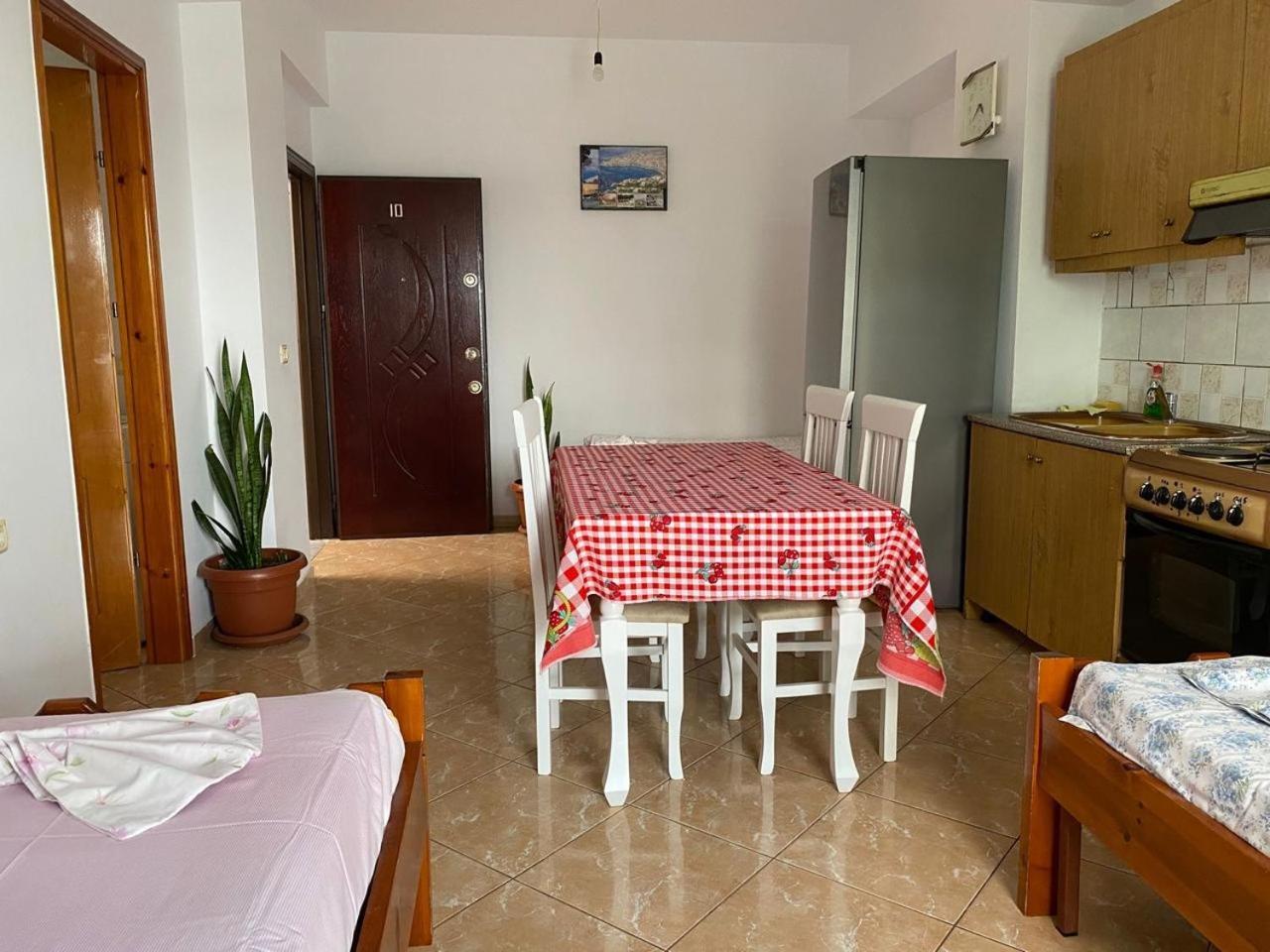 Tulipani Apartments Near Port Sarandë 외부 사진